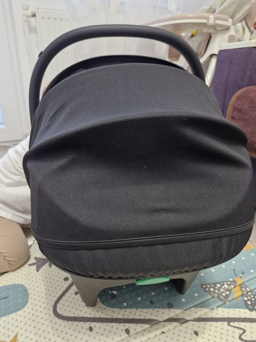 Scoica Lionelo + baza isofix