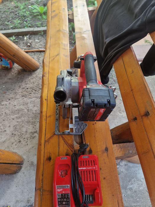 Circular Milwaukee M18 FCS552 2026