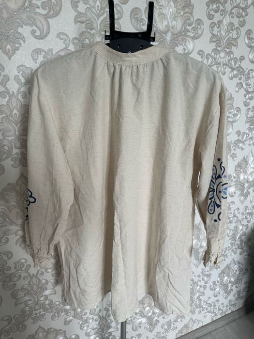 Модные вещи в хорошем состоянии.