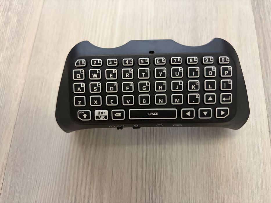 Tasatura controller PS5