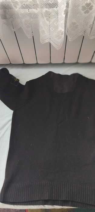 Оригинален пуловер STONE ISLAND 130лв.