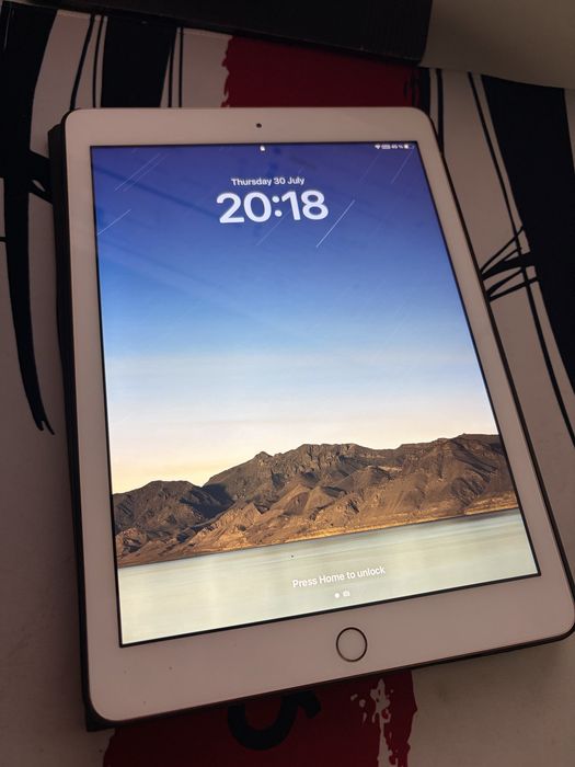 iPad 5 128gb Gold