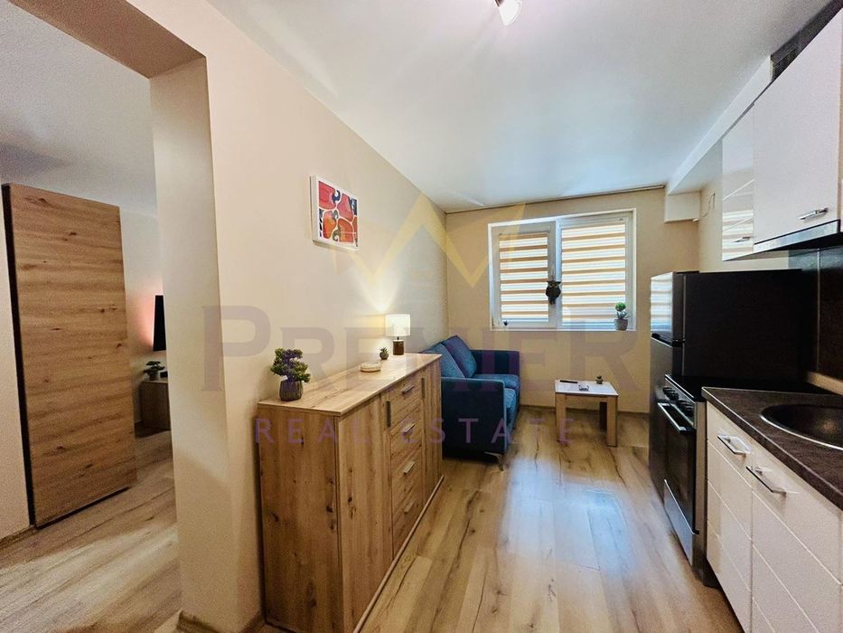 Продава се Двустаен апартамент в Варна, Център - 50 кв.м за 1700 €/кв.м - Снимка #10