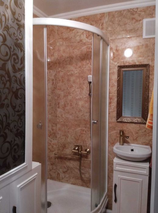 Продаю двухкомнатную квартиру