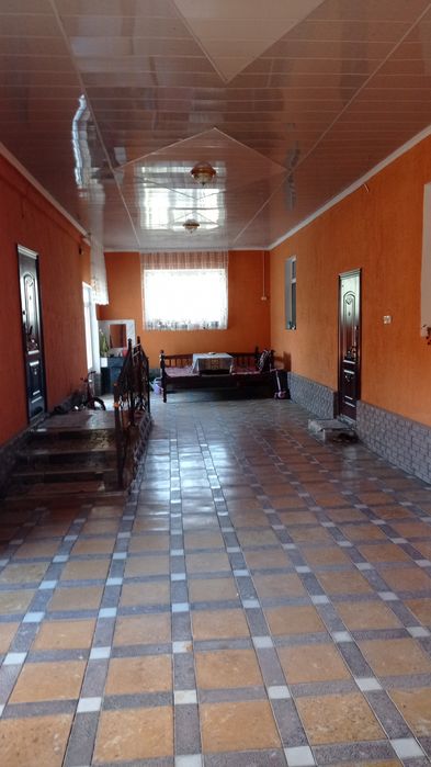 Ховли сотилади. Чирчик шахар.