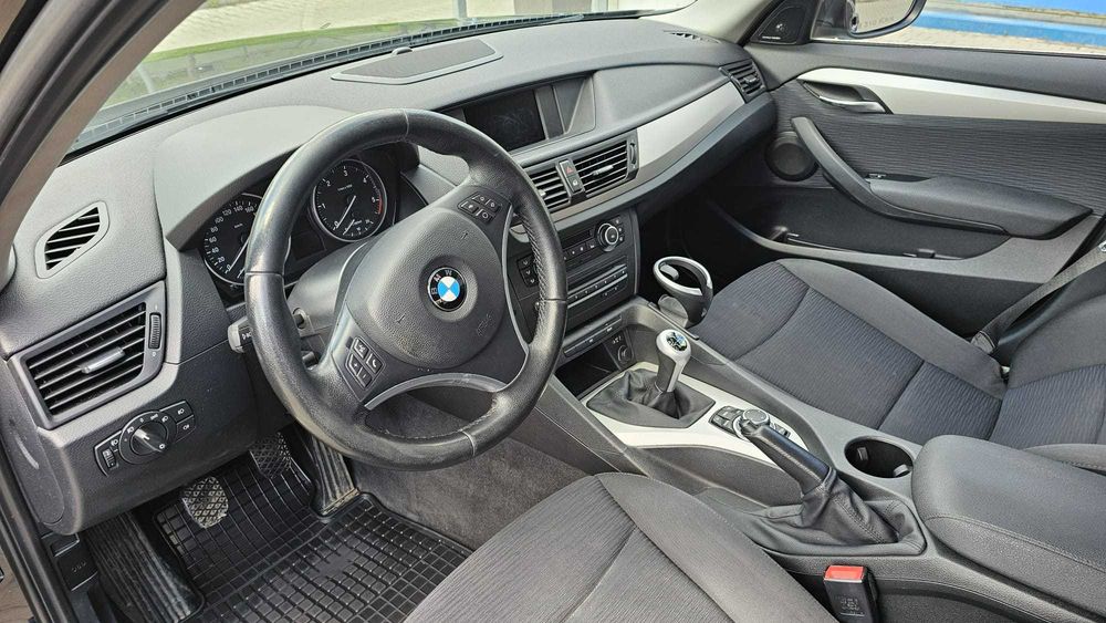 BMW X1 2010 — imagine 5