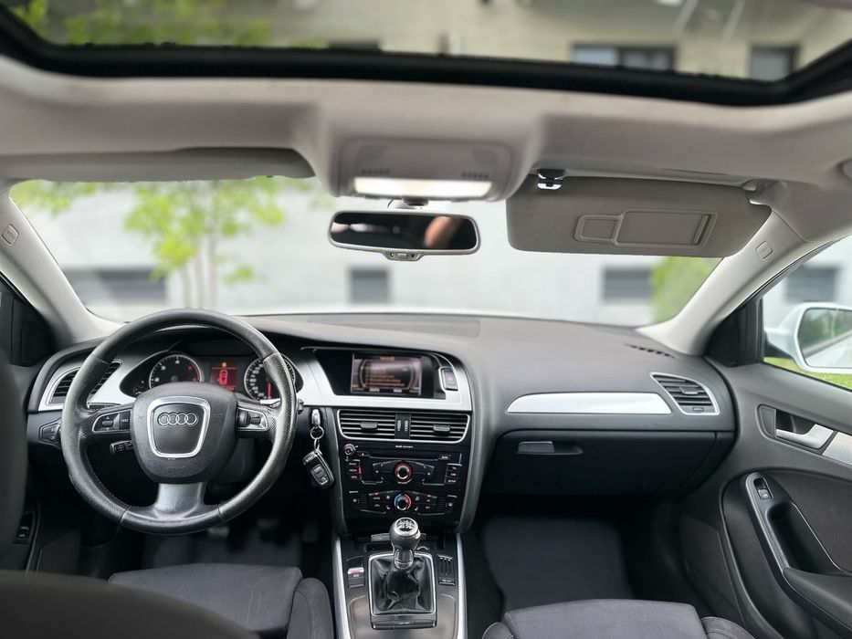 Vând Audi A4 2.0D 170cp S Line ! Parc Auto / Rate / Buyback!