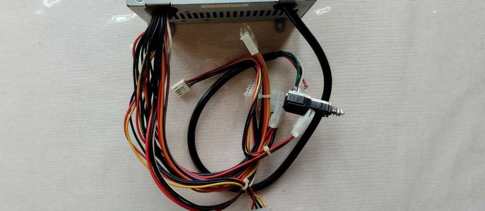 Блоки питания для ПК:  Lenovo и Pentium-I