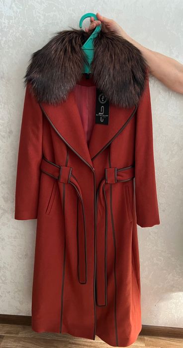 Пальто зимнее женское