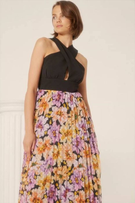 Нови рокли Karen Millen, Coast