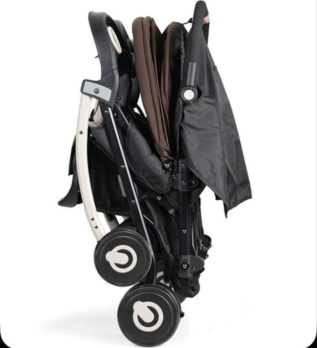 Коляска для двойняшек