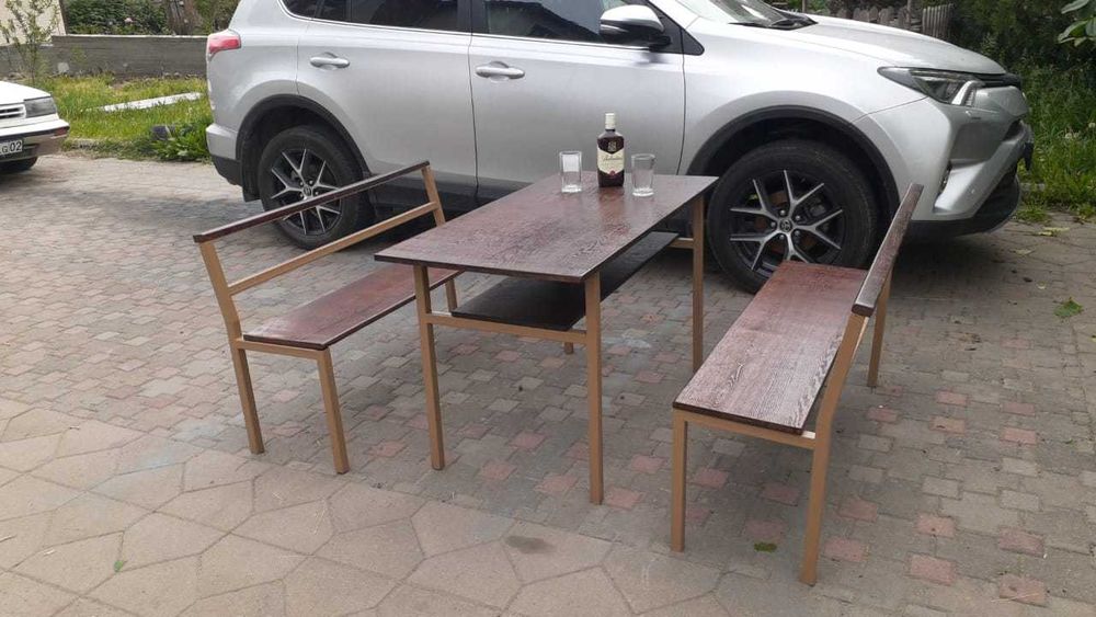 Столы с лавочками садовые