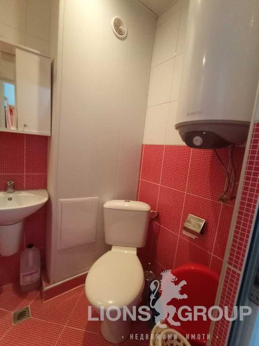 Продава се Тристаен апартамент в Варна, Младост 2 - 61 кв.м за 2263 €/кв.м - Снимка #13