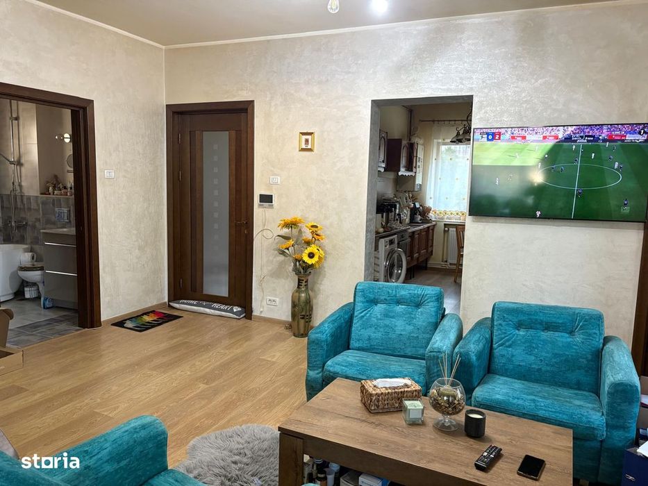ULTRACENTRAL - Apartament situat la etajul 1 al unei case
