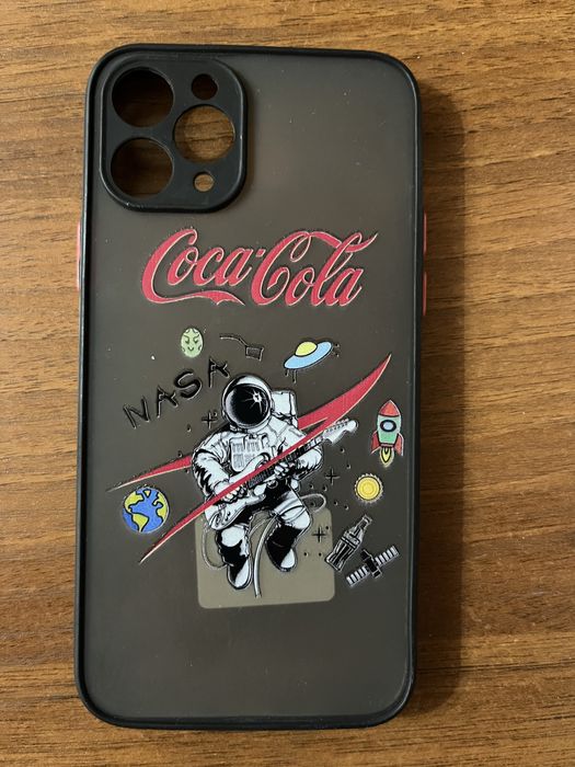 Чехлы на айфон 11 про