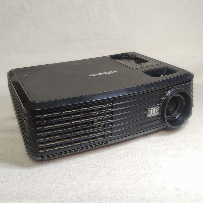 Не Рабочий Проектор InFocus X6.