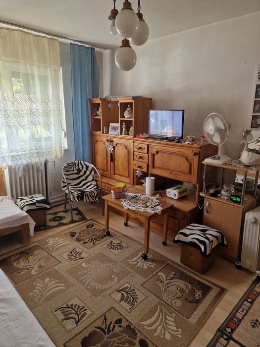 Vand apartament 2 camere