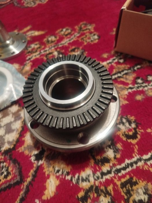 Продам запчасти от Ауди 100 С4