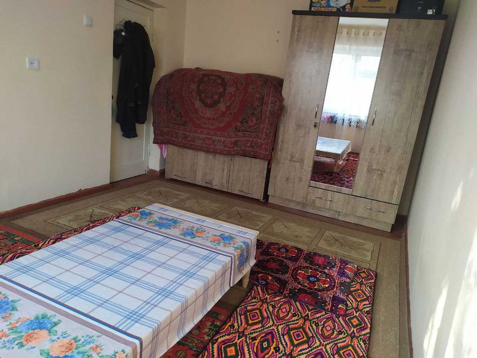 1 хонали квартира тезда сотилади. Уй узимники. Без маклер