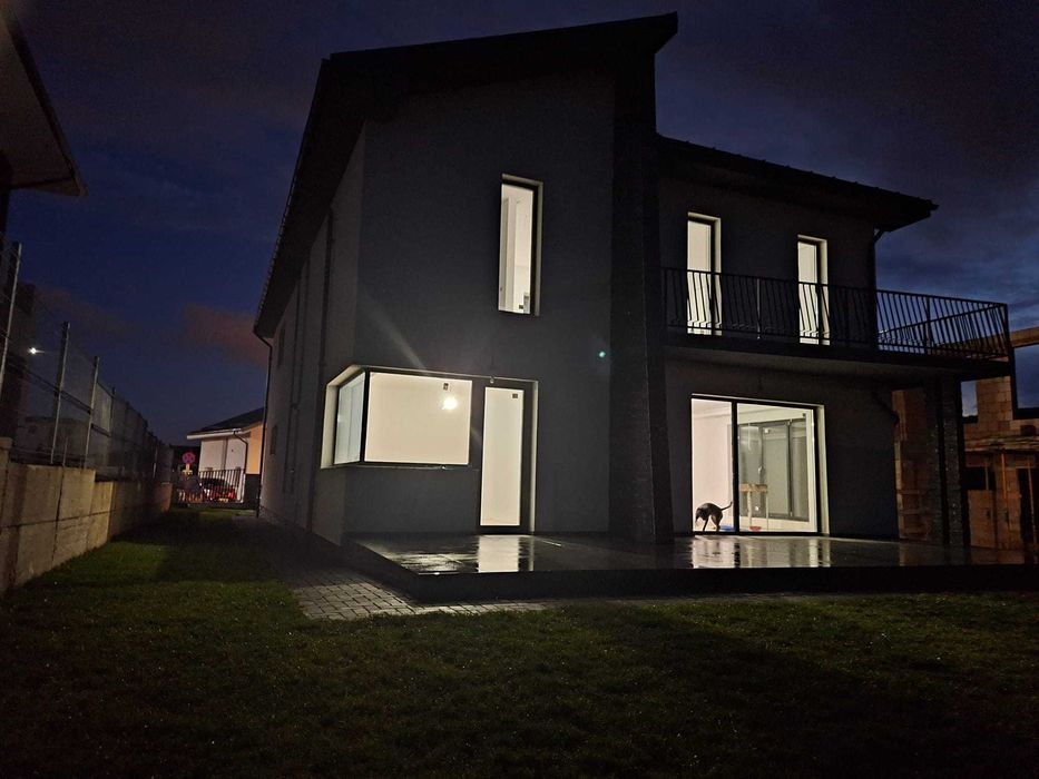 Vand Casa-Persoana Fizica