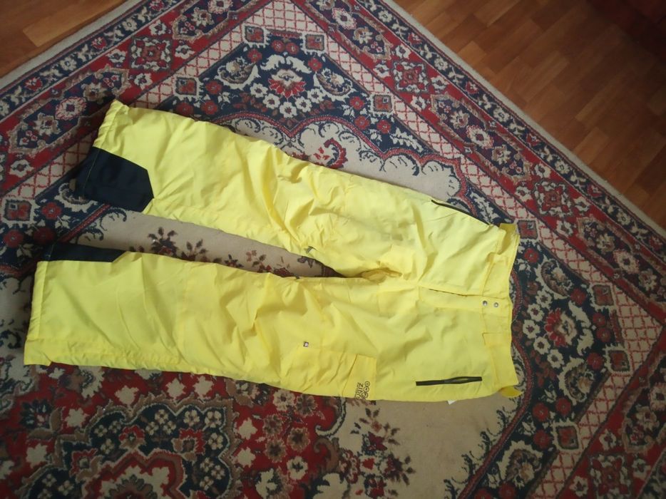 Продам штаны горнолыжные