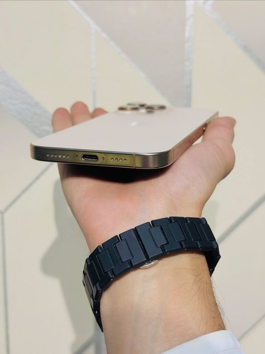 iPhone 16 Pro Max Desert 256 GB