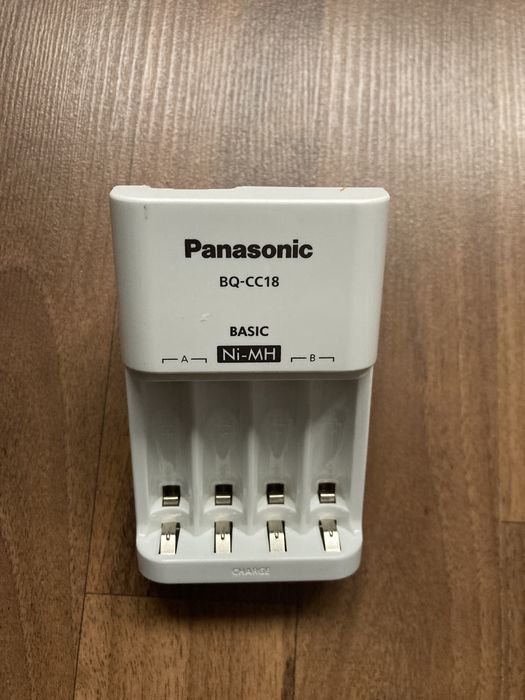 Incarcator Panasonic BQ-CC18 Basic (Ni-MH AA/AAA)