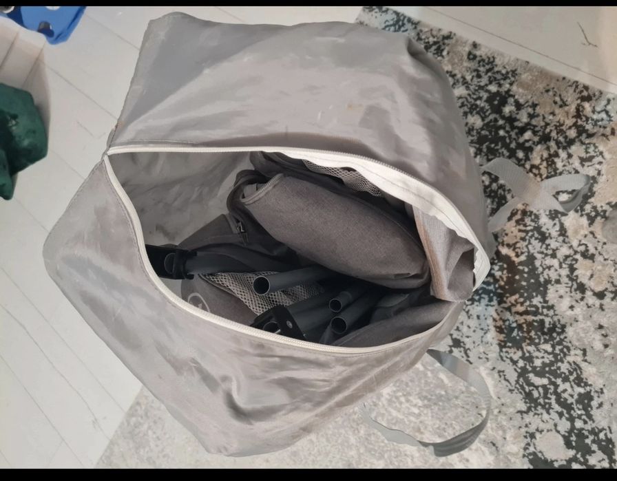 Patut Caretero co-sleeper in stare foarte buna