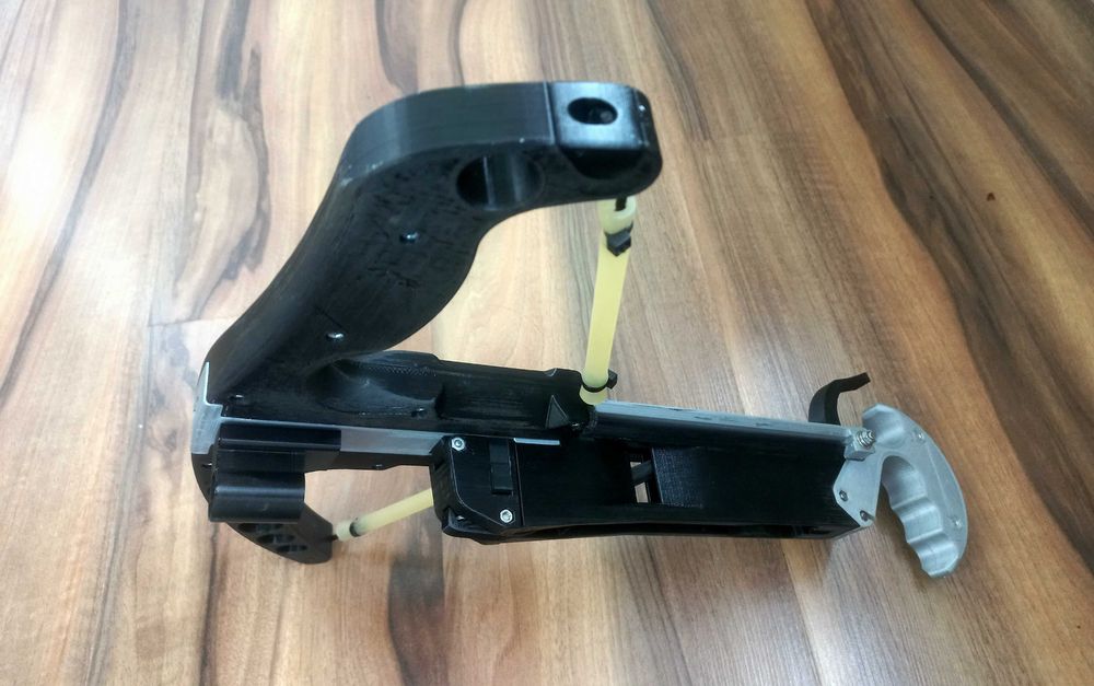 Arbaletă 3D printată „Sliding Legolini” + 2 seturi săgeți