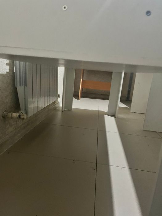 Стол стеллаж белый