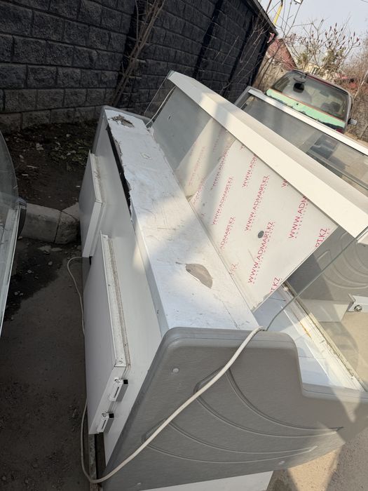 Витринные холодильники