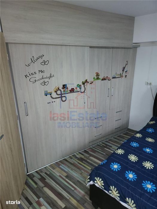 Apartament 4 camere zona Nicolina - Rond Vechi