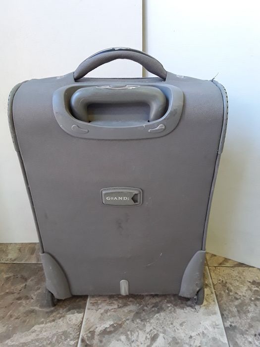 Куфар с  колелца