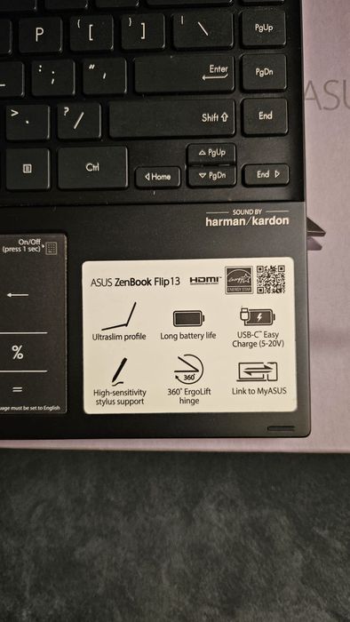 *Laptop 2 în 1 ASUS ZenBook Flip 13 UX363**, în stare excelentă, nou