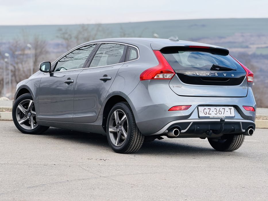 Volvo v40 R DESIGN, 2.0 Diesel, 2016, euro 6
