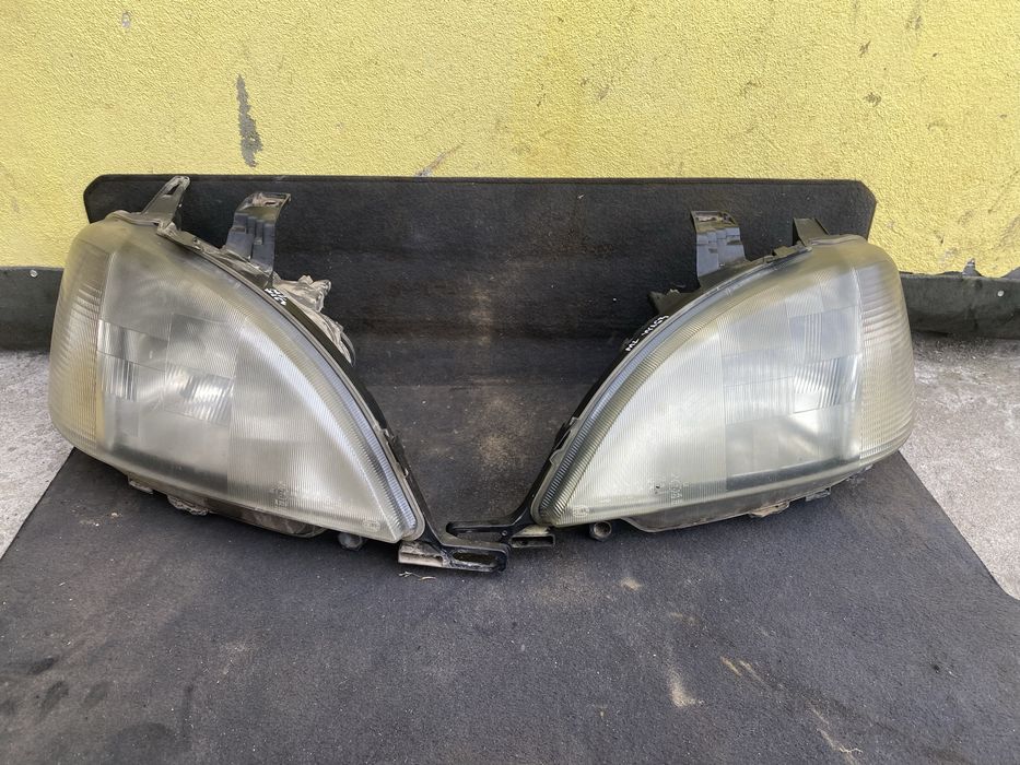 Faruri St/Dr Mercedes ML W163 Nonfacelift Pret 200 lei buc