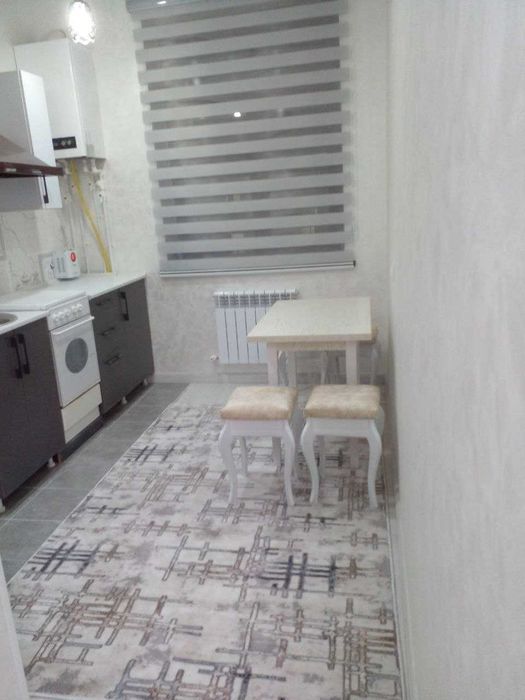 Продаю 2 /5 /5 новостройка метро ОЛМОС.