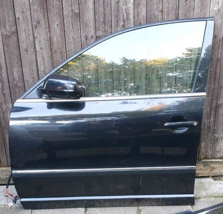 Capota si ușă stânga, planșeu bord, Skoda Superb 1 ( 2001-2008)