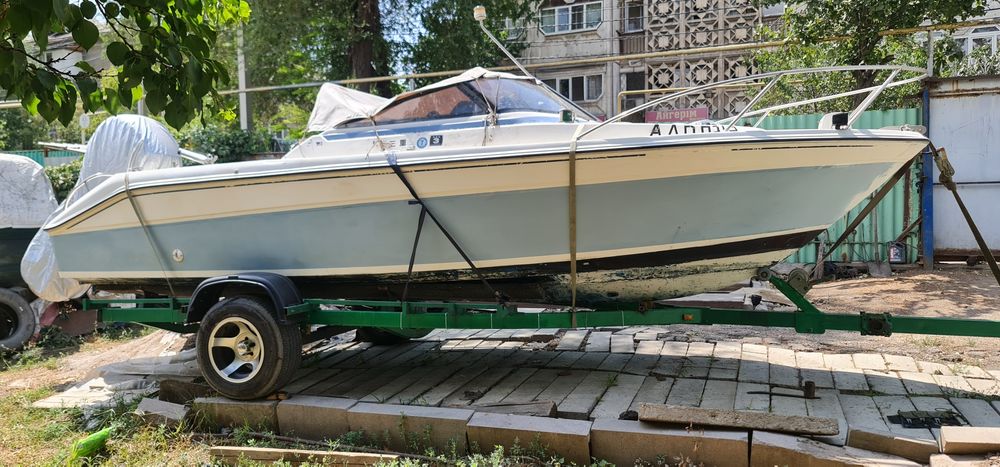 Катере YAMAHA  FR-21 -Mercury F-150