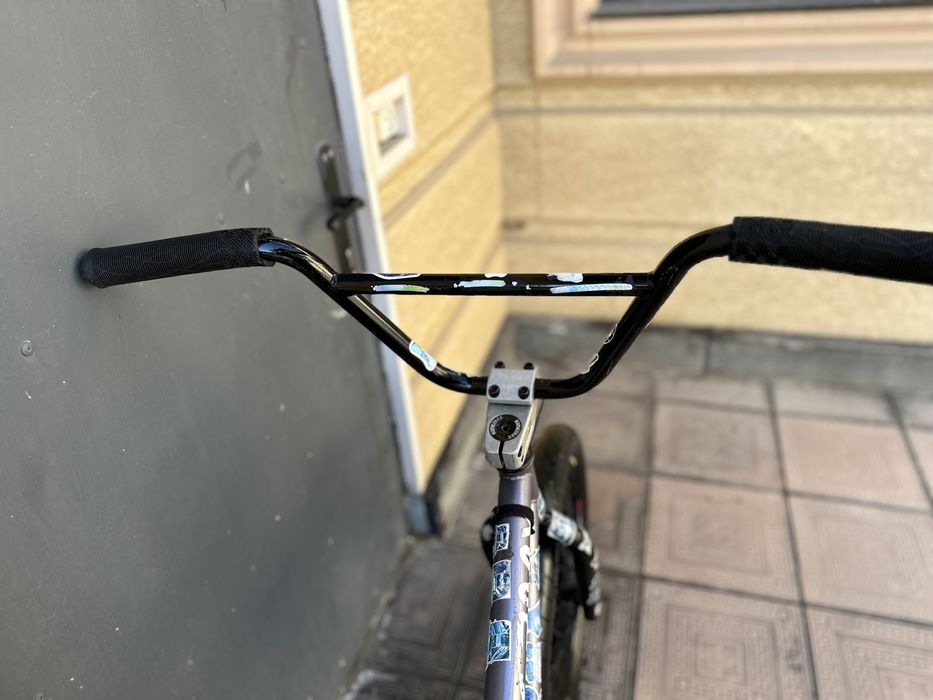 Продаю велосипед Бмх состояние очень хороший!!!