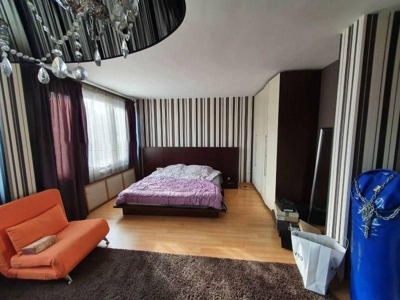 Дава се под наем Четиристаен апартамент в София, Овча купел - 200 кв.м за 1100 € - Снимка #3