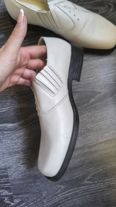 Официални обувки 39 номер