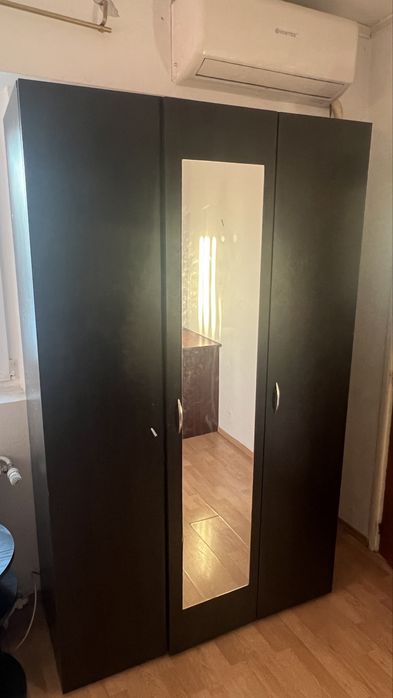 Vand mobilier si electrocasnice uzate