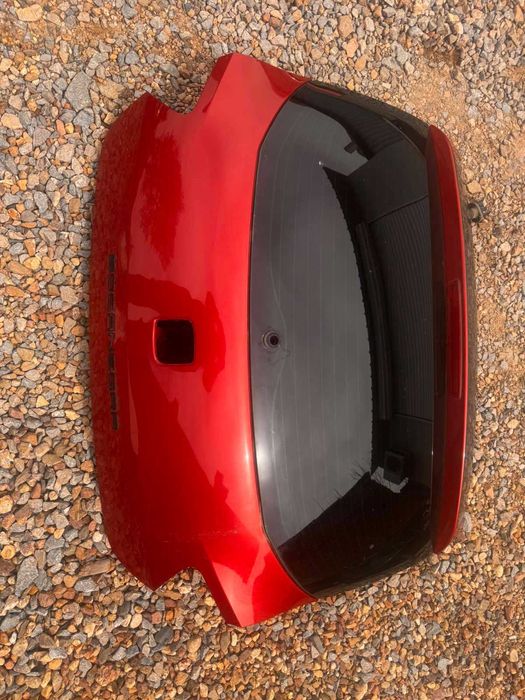 ПРЕДЕН И ЗАДЕН КАПАК--Seat ibiza 4 CUPRA BocaNegra 2012г