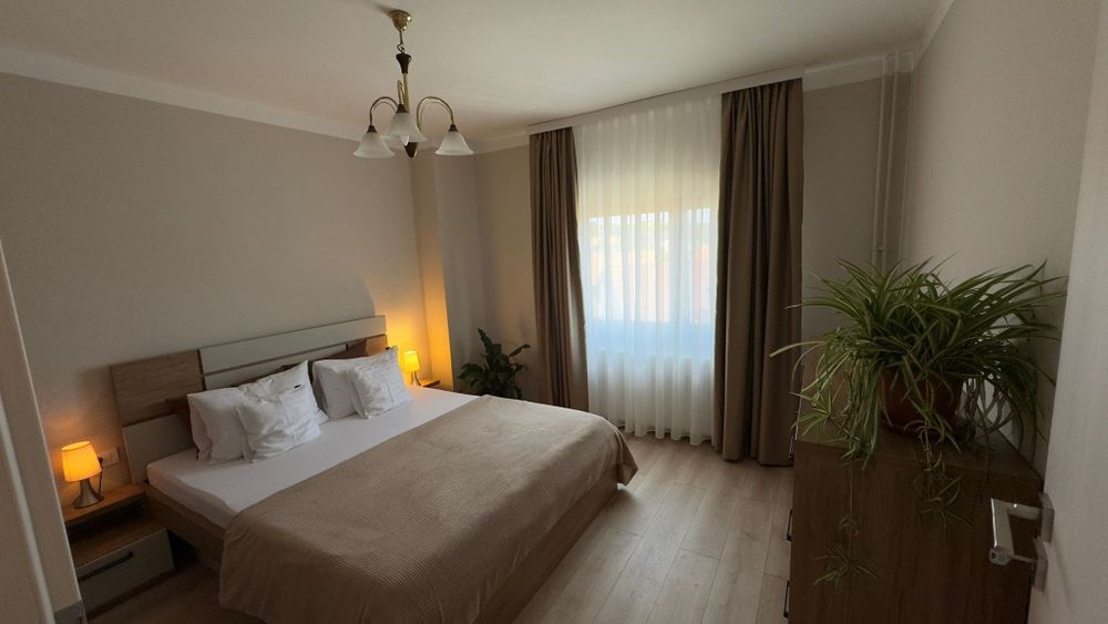 Proprietar, închiriez apartament 2 camere