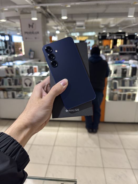Samsung S25 256GB