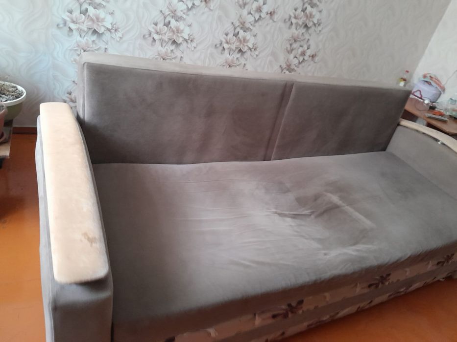 Продам диван раскладной