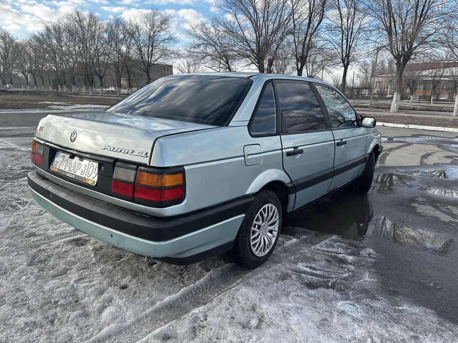 Продам машину Volkswagen Passat B3