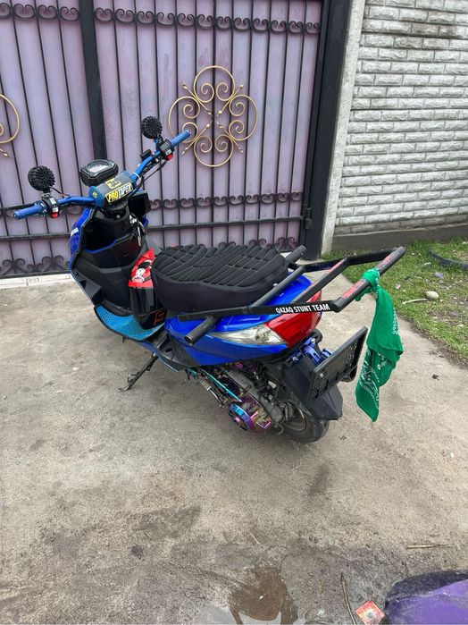 Мопед скутер м8