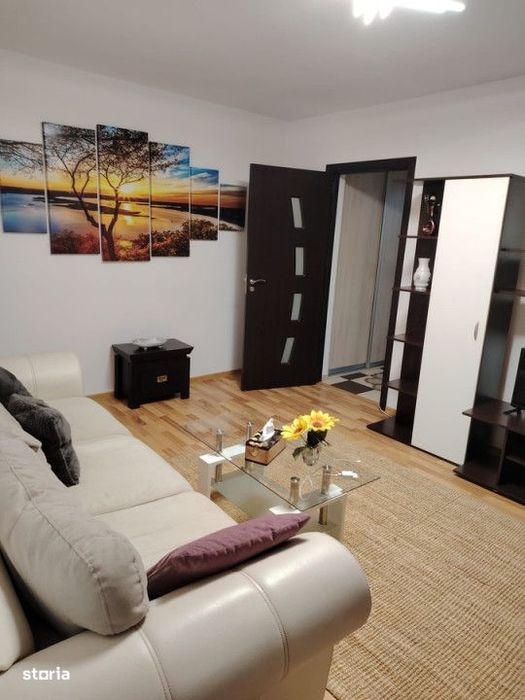 Apartament luminos 2 Camere | Drumul Taberei | Plaza | Metrou 10' |
